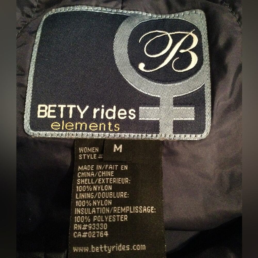 Betty Rides Snowboard blue pants Woman’s Medium - Picture 4 of 4